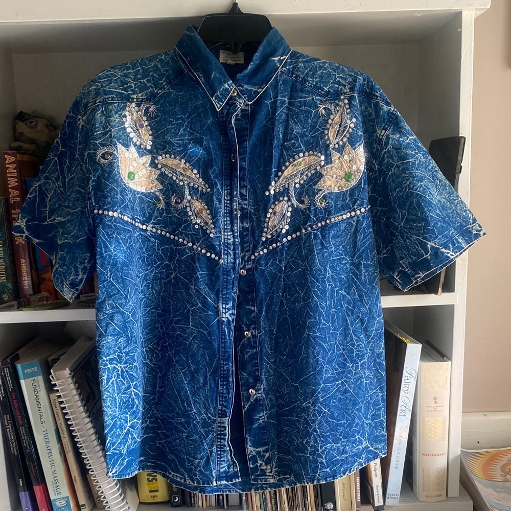 Vintage Blue Embellished Short-Sleeve Women’s Shirt